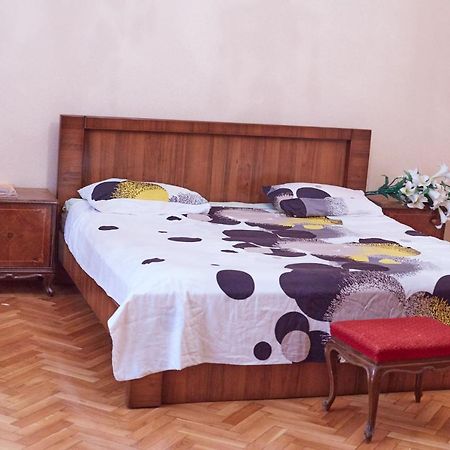 Dream House In The Center Of Tbilisi Hotel ภายนอก รูปภาพ